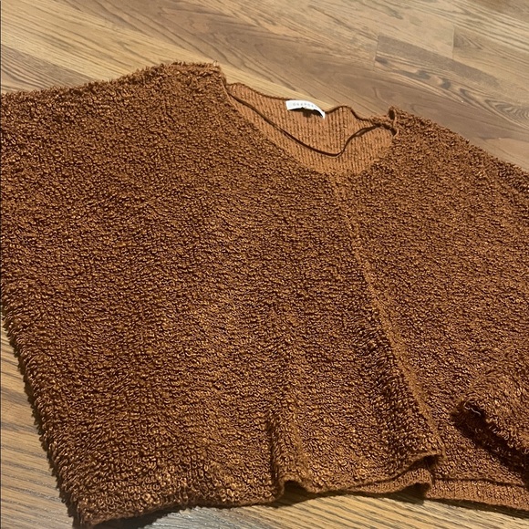 Crescent Cozy Tan V-Neck Sweater - Picture 3 of 4